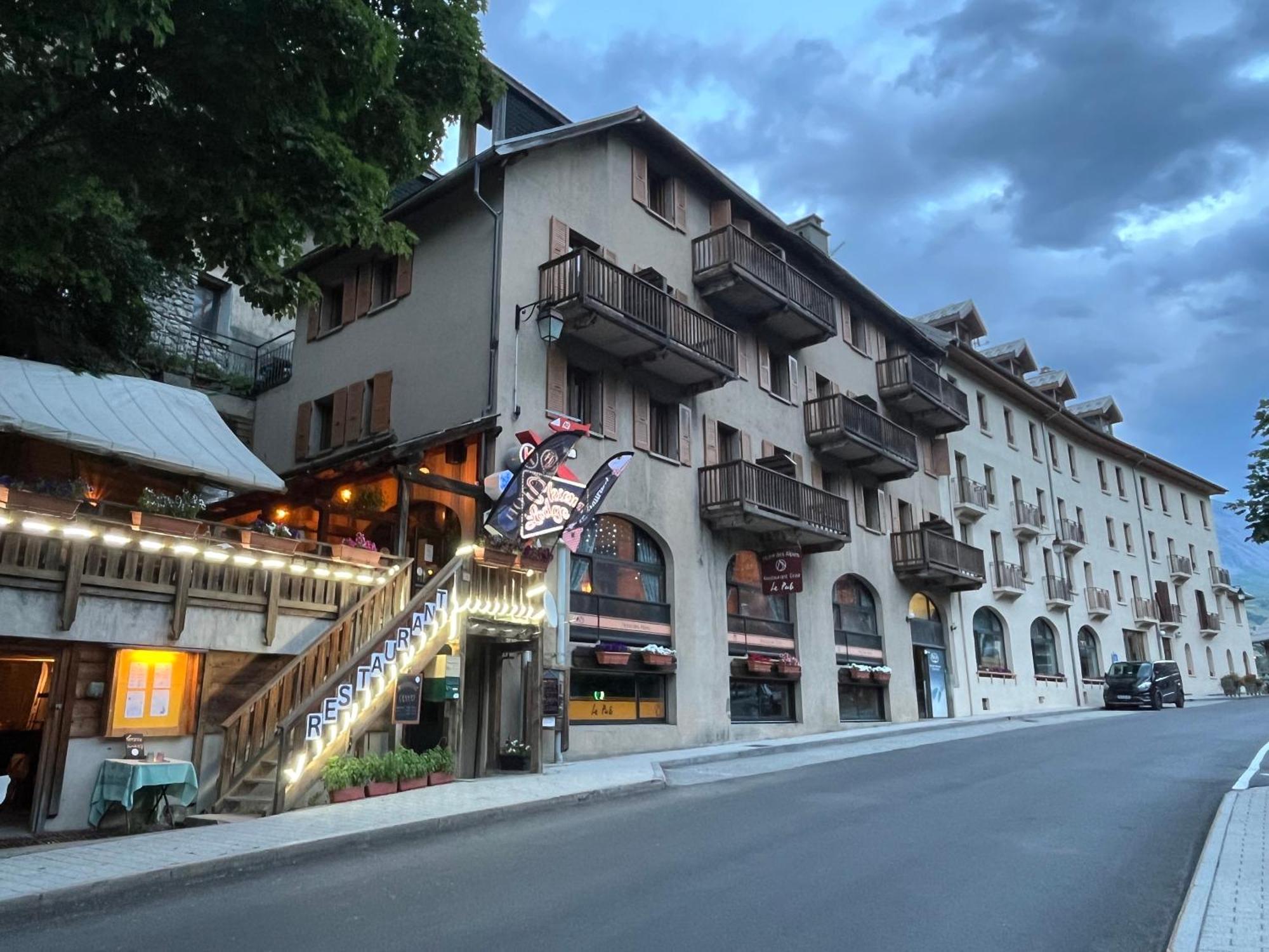 Hotel Des Alpes - Skiers & Bikers Lodge 拉格拉沃 外观 照片